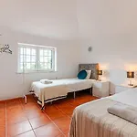 Marmeleira Villa *